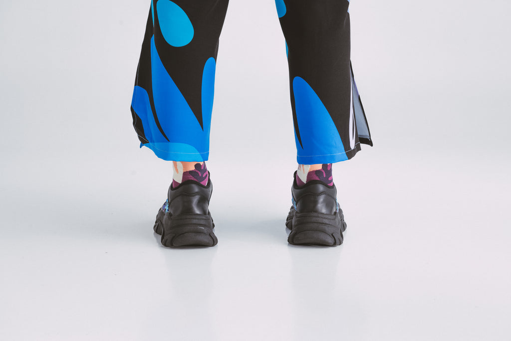 Amkette Hush Pro Epic M Rechargeable Wireless Mouse/Bluetooth Mouse | 3 Device Connectivity (2xBT&2.4G) with Top Mounted Device Switch Button, Silent Switches, Ergonomic Design, Upto 3200 DPI